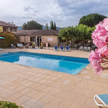 Hotel Le Clos Des Bruyeres