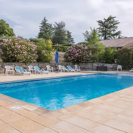 Hotel Le Clos Des Bruyeres 3*