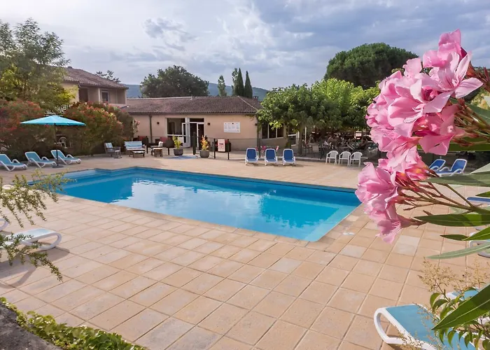 Hotell Le Clos Des Bruyeres