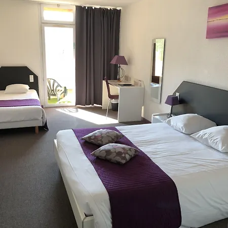 Le Clos Des Bruyeres 3*