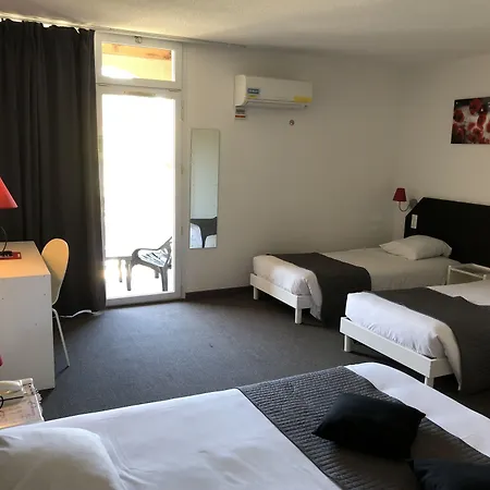 Le Clos Des Bruyeres Hotel