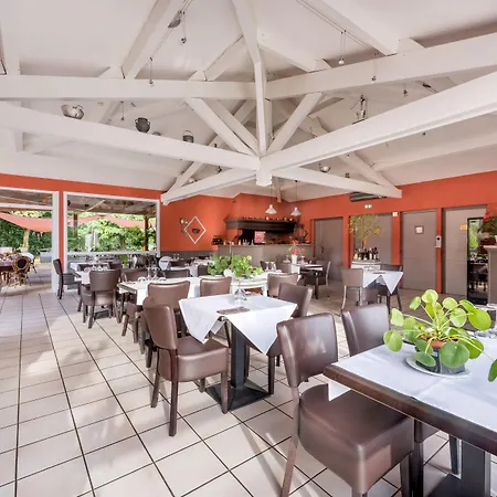 Hotel Le Clos Des Bruyeres