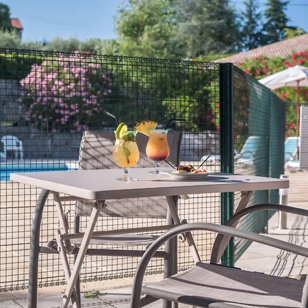 Hotel Le Clos Des Bruyeres Vallon-Pont-d'Arc