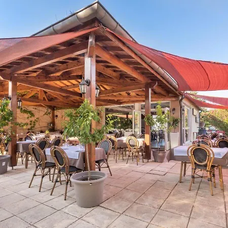 Hotel Le Clos Des Bruyeres 3*