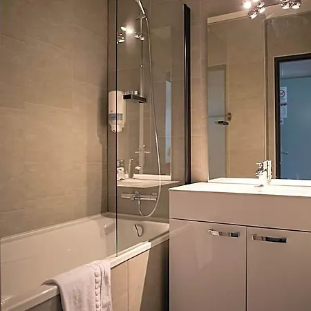 Le Clos Des Bruyeres 3* Vallon-Pont-d'Arc