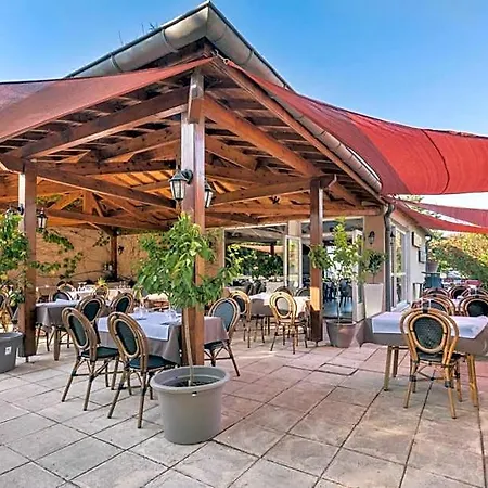 Le Clos Des Bruyeres 3*
