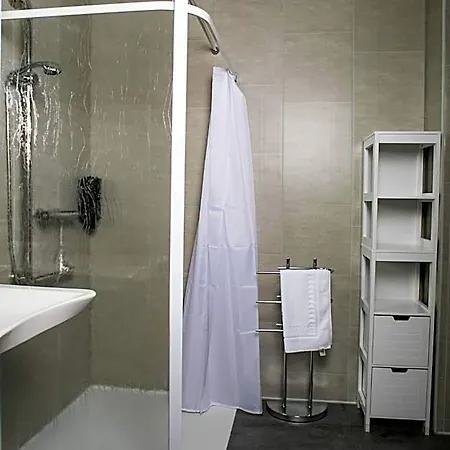 Hotel Le Clos Des Bruyeres